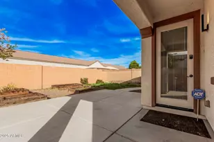 14784 W Riviera Dr, Surprise, AZ 85379 - Photo 24