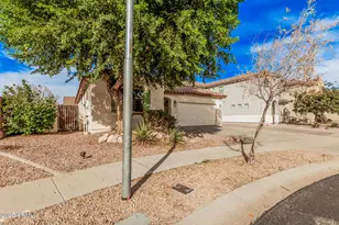 14784 W Riviera Dr, Surprise, AZ 85379 - Photo 4