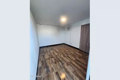 10301 E Illini Street, Mesa, AZ 85208 - Photo 2