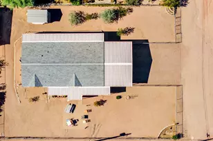 126 S Hilton Rd, Apache Junction, AZ 85119 - Photo 2