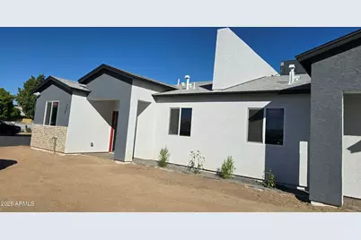 732 E Carol Avenue, Phoenix, AZ 85020 - Photo 2