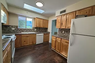 619 N 67th Pl, Mesa, AZ 85205 - Photo 8