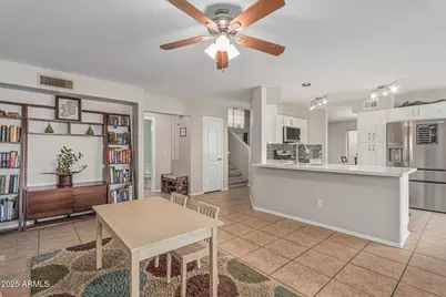 13136 W Monte Vista Drive, Goodyear, AZ 85395 - Photo 16