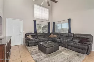 13136 W Monte Vista Dr, Goodyear, AZ 85395 - Photo 10