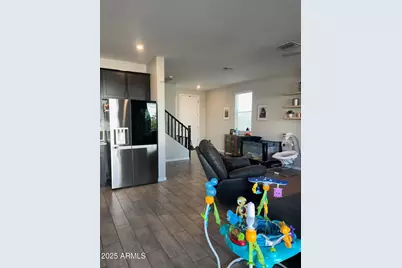 17446 W Daley Lane, Surprise, AZ 85387 - Photo 10