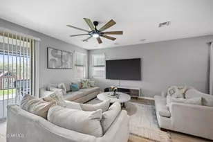 31892 N 130th Ave, Peoria, AZ 85383 - Photo 14