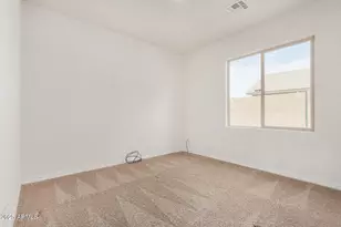 25424 W Carson Dr, Buckeye, AZ 85326 - Photo 16