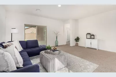 25424 W Carson Drive, Buckeye, AZ 85326 - Photo 2