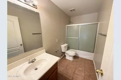 9124 W Wilshire Avenue, Phoenix, AZ 85037 - Photo 10