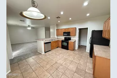 9124 W Wilshire Avenue, Phoenix, AZ 85037 - Photo 42