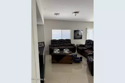 7105 W Globe Avenue, Phoenix, AZ 85043 - Photo 8