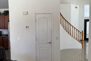 7105 W Globe Ave, Phoenix, AZ 85043 - Photo 12