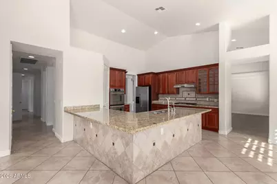 11733 E Starflower Drive E, Chandler, AZ 85249 - Photo 16