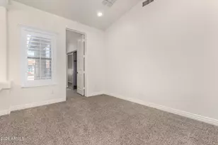 11733 E Starflower Dr E, Chandler, AZ 85249 - Photo 30