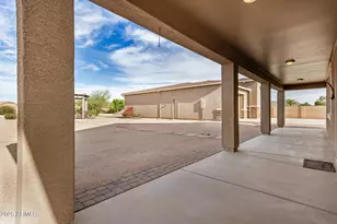 3178 W Roberts Rd, San Tan Valley, AZ 85144 - Photo 10