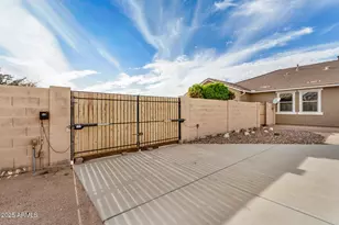 3178 W Roberts Rd, San Tan Valley, AZ 85144 - Photo 8