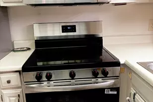 10330 W Thunderbird Blvd W, Sun City, AZ 85351 - Photo 4