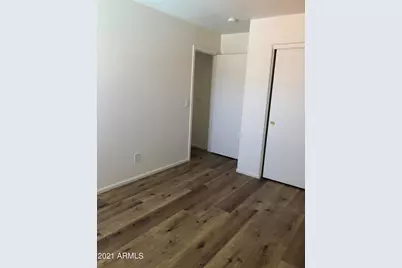 2528 W Straight Arrow Lane, Phoenix, AZ 85085 - Photo 10