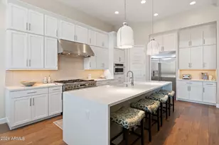 23484 N 76th Pl, Scottsdale, AZ 85255 - Photo 2