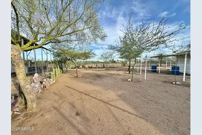 27021 N 211th Avenue, Wittmann, AZ 85361 - Photo 40