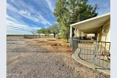 27021 N 211th Avenue, Wittmann, AZ 85361 - Photo 42