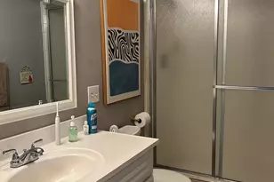 3230 E Pinchot Ave, Phoenix, AZ 85018 - Photo 4