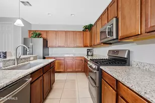 78 W White Oak Ave, San Tan Valley, AZ 85140 - Photo 8