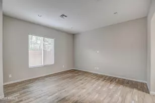 901 S Smith Rd, Tempe, AZ 85281 - Photo 10