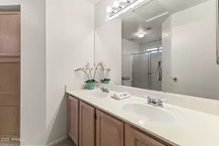 1120 N Val Vista Dr, Gilbert, AZ 85234 - Photo 16