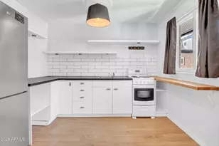 821 N 3rd St, Phoenix, AZ 85004 - Photo 2