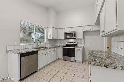 907 N Falcon Drive, Gilbert, AZ 85234 - Photo 14