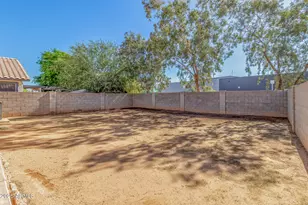 8759 W Coronado Rd, Phoenix, AZ 85037 - Photo 26