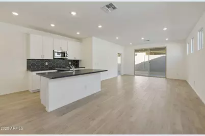 14586 W Wood Drive, Surprise, AZ 85379 - Photo 8