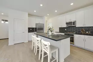 14586 W Wood Dr, Surprise, AZ 85379 - Photo 10