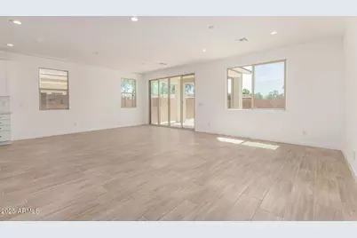 5449 W Loma Lane, Glendale, AZ 85302 - Photo 8