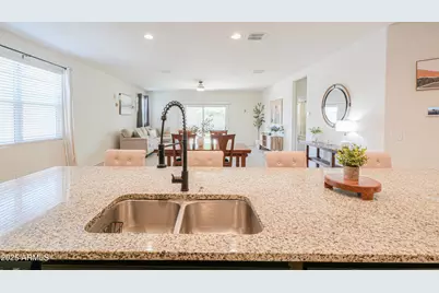 36467 W Pampoloma Avenue, Maricopa, AZ 85138 - Photo 20