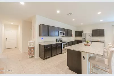 36467 W Pampoloma Avenue, Maricopa, AZ 85138 - Photo 18