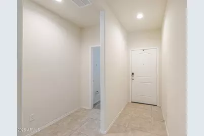 36467 W Pampoloma Avenue, Maricopa, AZ 85138 - Photo 6