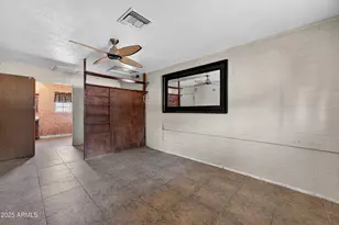 1114 E Orchid Ln, Phoenix, AZ 85020 - Photo 16