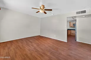 1114 E Orchid Ln, Phoenix, AZ 85020 - Photo 6