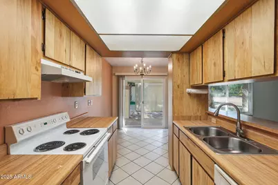 774 E Eugie Avenue, Phoenix, AZ 85022 - Photo 22