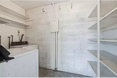 774 E Eugie Avenue, Phoenix, AZ 85022 - Photo 34