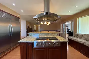 9221 N 48th Dr, Glendale, AZ 85302 - Photo 1