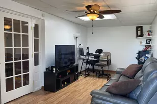 9221 N 48th Dr, Glendale, AZ 85302 - Photo 10