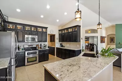 18145 E Vencino Street, Gilbert, AZ 85298 - Photo 16