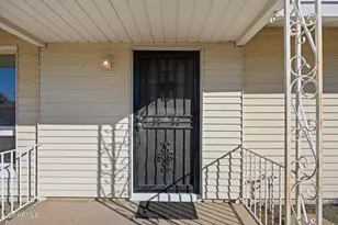 11002 W Greer Ave, Sun City, AZ 85351 - Photo 4