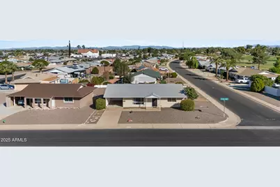 11002 W Greer Avenue, Sun City, AZ 85351 - Photo 24