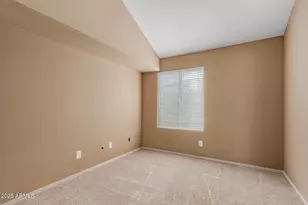 810 N Los Altos Dr, Chandler, AZ 85224 - Photo 28