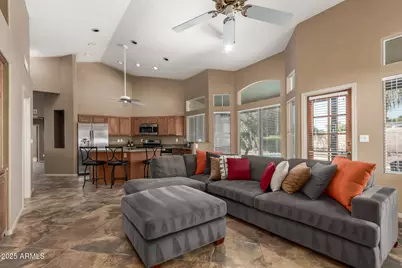 810 N Los Altos Drive, Chandler, AZ 85224 - Photo 8