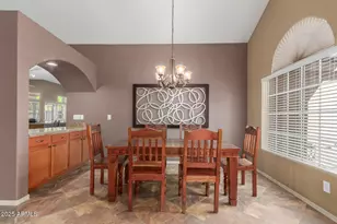 810 N Los Altos Dr, Chandler, AZ 85224 - Photo 12